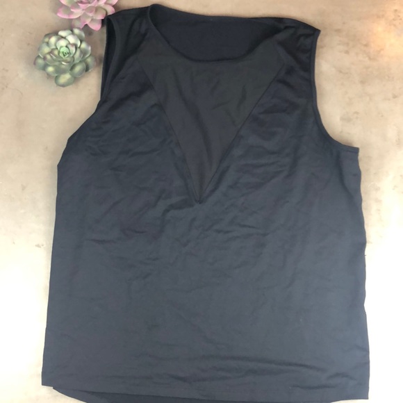 lululemon athletica Tops - Lululemon Mesh V-neck Muscle Tank